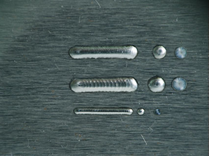 <a href='http://m.thecall.cn/product/3.htm' class='text_a'>模具激光焊機</a>修復鏡面模具效果